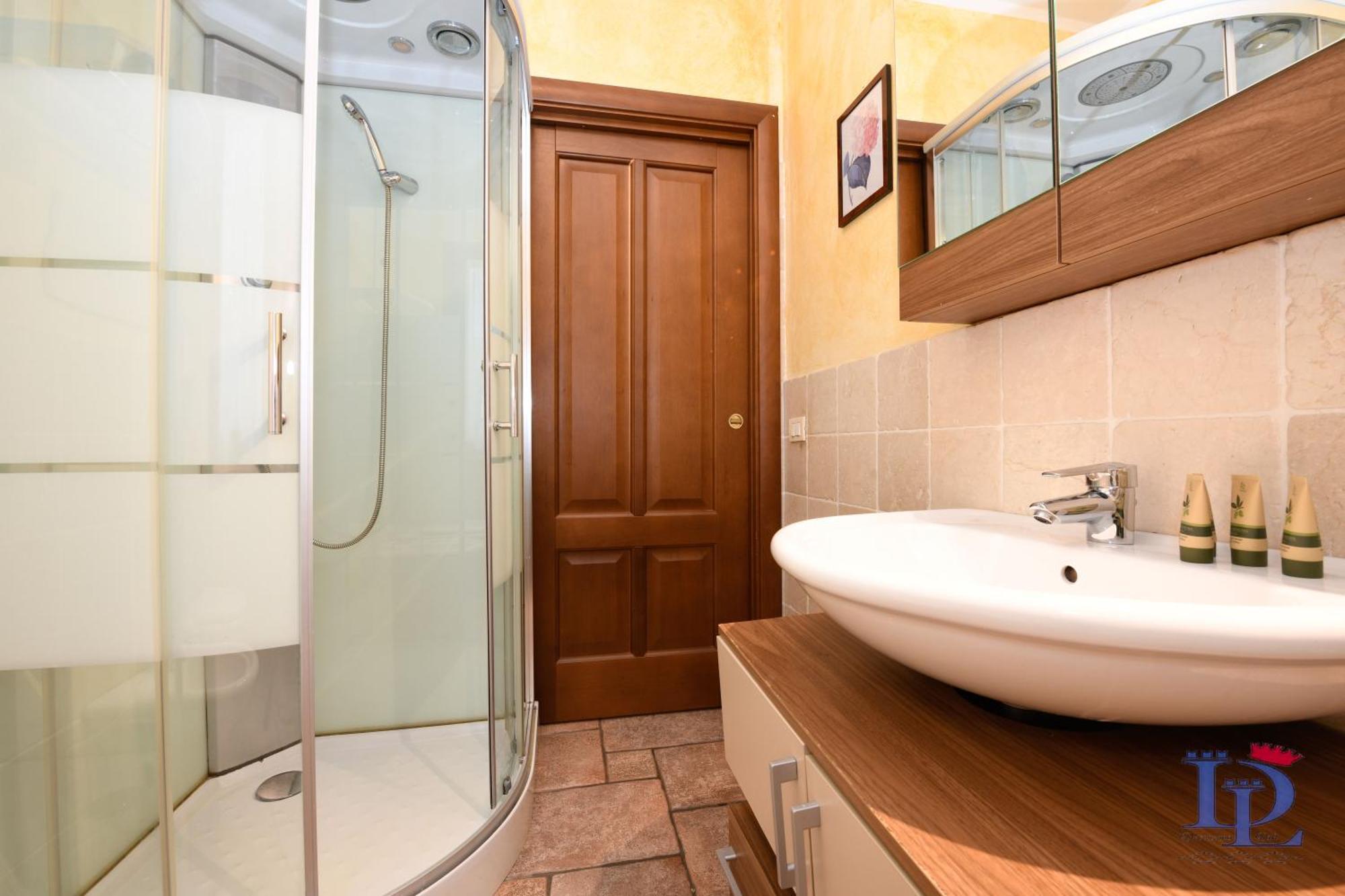 Desenzanoloft Official Partner Marriott Homes & Villas - Garden & Pool Десенцано дел Гарда Екстериор снимка