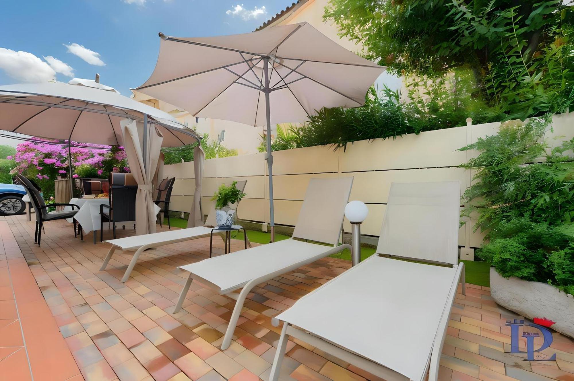 Desenzanoloft Official Partner Marriott Homes & Villas - Garden & Pool Десенцано дел Гарда Екстериор снимка